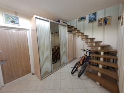 Продам двухуровневую квартиру в районе Монолит фото 11 Продам двухуровневую квартиру в районе Монолит фото 11