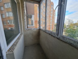 Двухкомнатная квартира в тихом районе на среднем этаже фото 2 Двухкомнатная квартира в тихом районе на среднем этаже фото 2