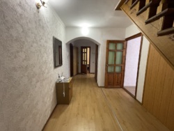 В продаже! 4-комнатная, двухуровневая квартира фото 5 В продаже! 4-комнатная, двухуровневая квартира фото 5