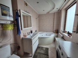 Просторная 3х комнатная квартира с капитальным ремонтом фото 27 Просторная 3х комнатная квартира с капитальным ремонтом фото 27