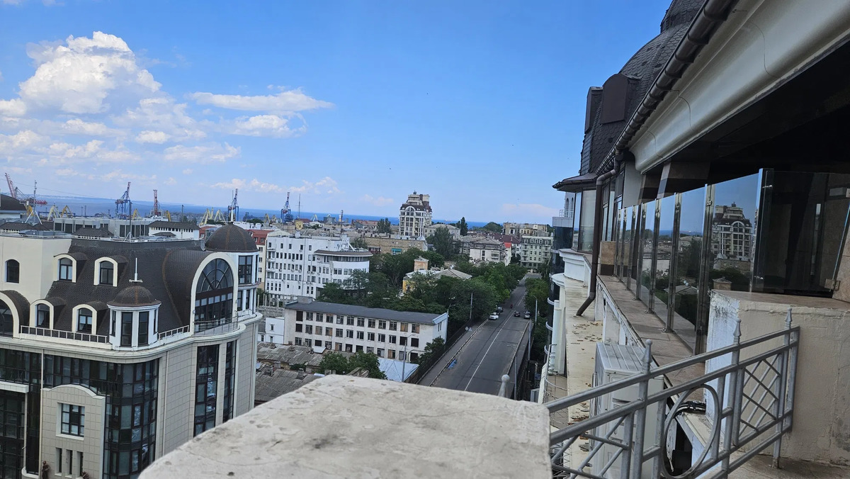 Пентхаус в ЖК Гермес з видом на море фото 1 Пентхаус в ЖК Гермес з видом на море фото 1