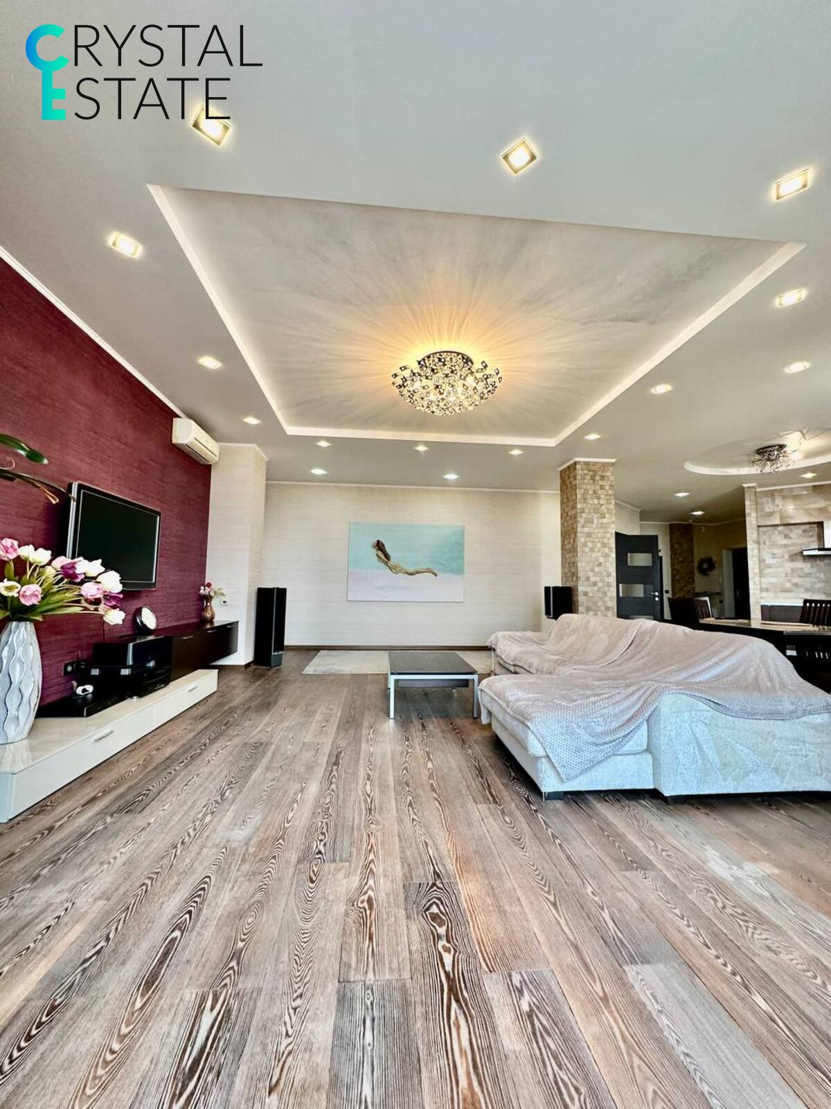 Двокімнатна квартира, ремонт з видом на парк Перемоги, проспект Шевченко фото 1 Двокімнатна квартира, ремонт з видом на парк Перемоги, проспект Шевченко фото 1