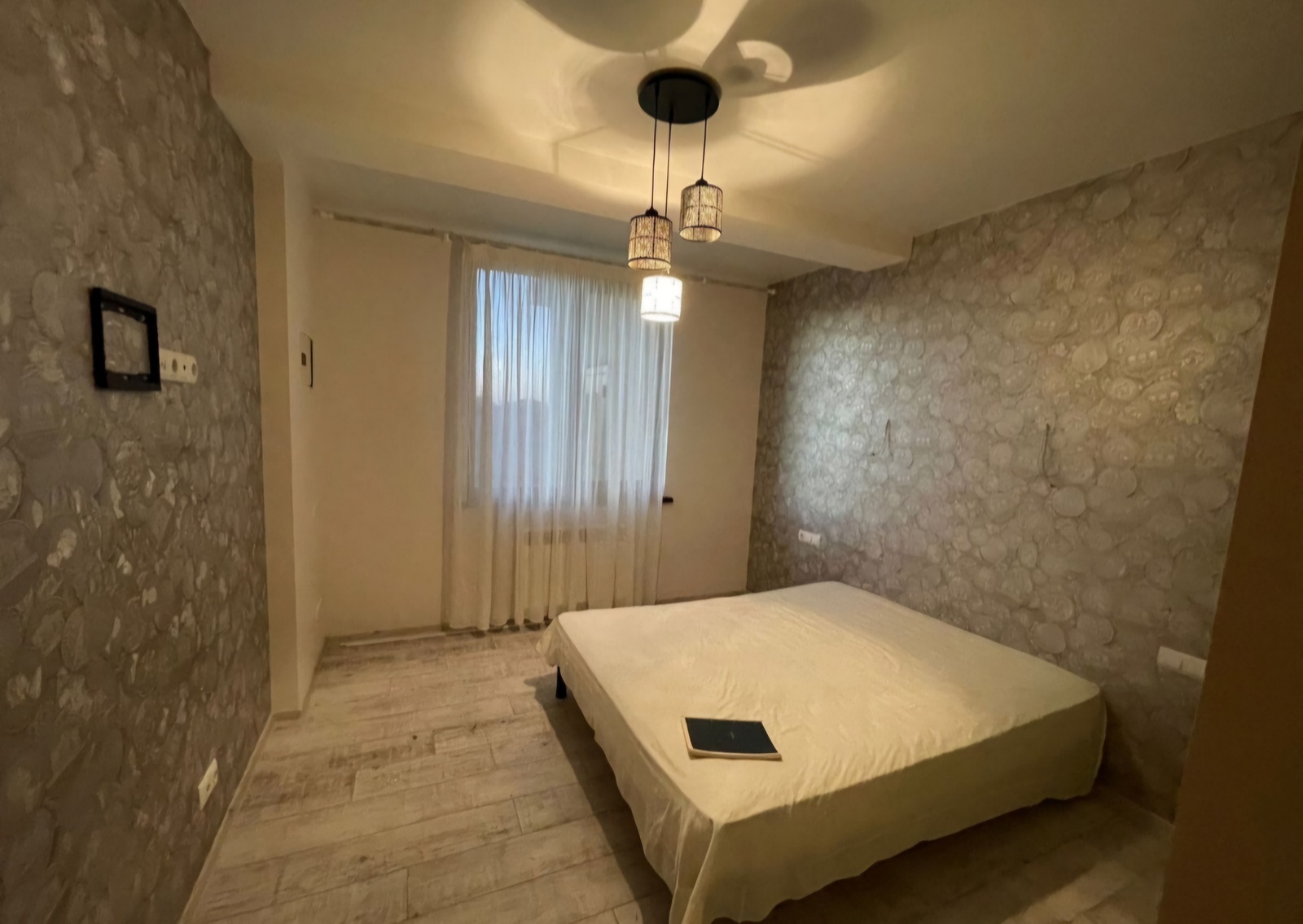 Трикімнатна квартира в Совиньоні фото 1 Трикімнатна квартира в Совиньоні фото 1