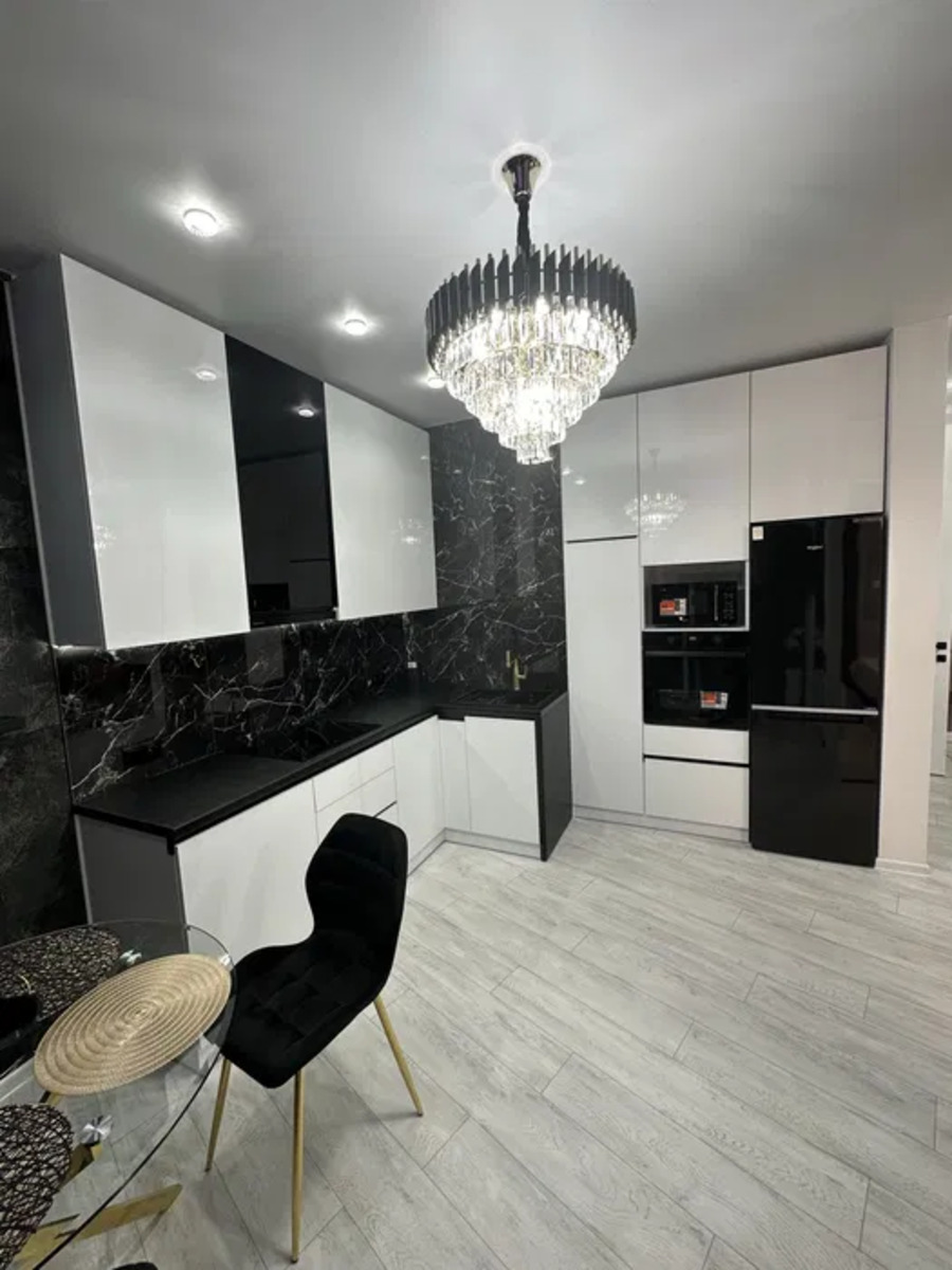 ����������� �������� � Kadorr City, 63 ������� ���� 1