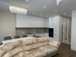 Однокімнатна квартира з дорогим ремонтом в ЖК Родос фото 1 Однокімнатна квартира з дорогим ремонтом в ЖК Родос фото 1