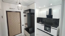 2 кімнатна квартира на Таїрова з ремонтом. фото 1 2 кімнатна квартира на Таїрова з ремонтом. фото 1