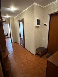 Простора двокімнатна квартира на Семена Палія