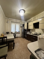 Простора квартира, яка може стати аналогом приватному будинку. фото 8 Простора квартира, яка може стати аналогом приватному будинку. фото 8