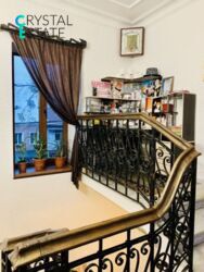 3-кімнатна дворівнева квартира у центрі міста фото 2 3-кімнатна дворівнева квартира у центрі міста фото 2