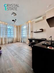 Двокімнатна квартира, ремонт з видом на парк Перемоги, проспект Шевченко фото 4 Двокімнатна квартира, ремонт з видом на парк Перемоги, проспект Шевченко фото 4