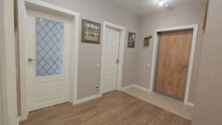 Трикімнатна квартира в житловому комплексі «Скай Сіті», Варненська фото 9 Трикімнатна квартира в житловому комплексі «Скай Сіті», Варненська фото 9