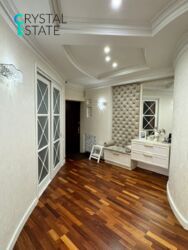 Трикімнатна квартира біля Парку Перемоги в ЖК Кукуруза фото 3 Трикімнатна квартира біля Парку Перемоги в ЖК Кукуруза фото 3