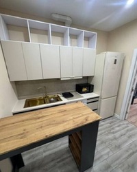 Однокімнатна квартира в новому будинку біля центру міста