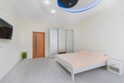 Однокімнатна квартира з ремонтом в ЖК Квітка на Таїрова