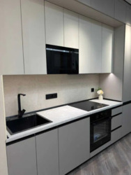 2-кімнатна квартира в 68 Перлині на Краснова.