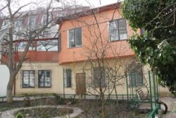 2-поверхова квартира біля моря на вул. Ясній фото 2 2-поверхова квартира біля моря на вул. Ясній фото 2