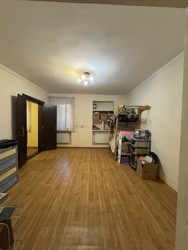 Чотирьохкімнатна квартира 90 м2 у центрі Одеси, біля Соборної площі та Дерибасівської