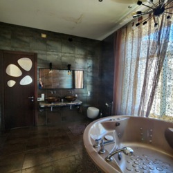 Чотириспальна квартира на вулиці Пироговська фото 3 Чотириспальна квартира на вулиці Пироговська фото 3