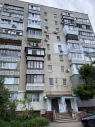 Однокімнатна квартира на Таїрова