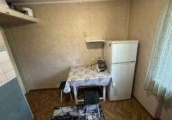 1-кімнатна квартира 31 м2 на 2 поверсі біля парку М. Твена, Черемушки