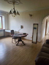 Трехкімнатна квартира в історичному центрі Одеси Гоголя фото 1 Трехкімнатна квартира в історичному центрі Одеси Гоголя фото 1