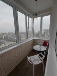 Трикімнатна квартира в житловому комплексі «Скай Сіті», Варненська фото 6 Трикімнатна квартира в житловому комплексі «Скай Сіті», Варненська фото 6