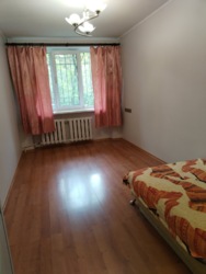 3-кімнатна квартира на Таїрово зі своїм палісадником та бомбосховищем фото 7 3-кімнатна квартира на Таїрово зі своїм палісадником та бомбосховищем фото 7