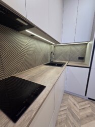 Однокімнатна квартира з новим ремонтом в ЖК Атмосфера