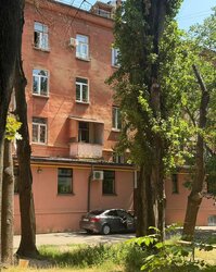 2-кімнатна квартира на вул. Середньофонтанська Сталінка
