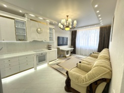 Трикімнатна квартира з сучасним ремонтом в ЖКАльтаірі 2 фото 1 Трикімнатна квартира з сучасним ремонтом в ЖКАльтаірі 2 фото 1