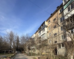 Трикімнатна квартира з ремонтом