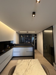    䳿, ,   , -,       11