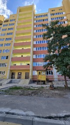 Двокімнатна квартира з індивідуальним опаленням, другий поверх. ЖК на Єфимова