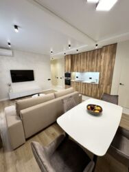 3-кімнатна квартира з ремонтом в 51 Перлині, можливий продаж по е-Оселі фото 2 3-кімнатна квартира з ремонтом в 51 Перлині, можливий продаж по е-Оселі фото 2