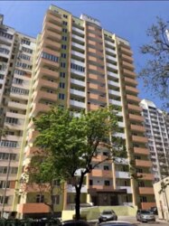 Трикімнатна квартира в центрі міста в новому будинку фото 1 Трикімнатна квартира в центрі міста в новому будинку фото 1