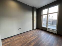    37.6 2  Graf  ,     7