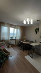 Трикімнатна квартира в житловому комплексі «Скай Сіті», Варненська фото 13 Трикімнатна квартира в житловому комплексі «Скай Сіті», Варненська фото 13