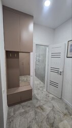 Однокімнатна квартира з ремонтом з видом на іподром