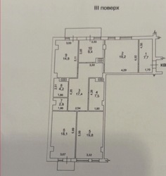 Трикімнатна квартира біля музкомедіі