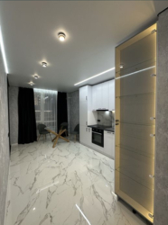 Трикімнатна квартира в ЖК Приморські Сади с сучасним ремонтом фото 2 Трикімнатна квартира в ЖК Приморські Сади с сучасним ремонтом фото 2