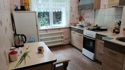 2 кімнатна квартира в центрі Таїрова