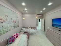 Трикімнатна квартира з сучасним ремонтом в ЖКАльтаірі 2 фото 20 Трикімнатна квартира з сучасним ремонтом в ЖКАльтаірі 2 фото 20