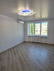 3 кімнатна квартира в центрі Таїрова