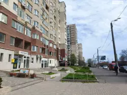 Трикімнатна квартира на Вільямса у будинку з червоної цегли фото 4 Трикімнатна квартира на Вільямса у будинку з червоної цегли фото 4