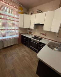 2-кімнатна квартира на вул. Середньофонтанська Сталінка