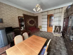 Трехкімнатна квартира у центрі міста Одеси фото 3 Трехкімнатна квартира у центрі міста Одеси фото 3