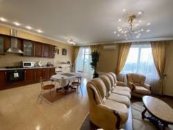 2-спальнева квартира в Мукачівському провулку фото 1 2-спальнева квартира в Мукачівському провулку фото 1