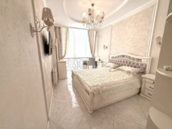 3-кімнатна квартира в Аркадіі з прямим видом на море фото 1 3-кімнатна квартира в Аркадіі з прямим видом на море фото 1