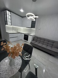 Однокімнатна квартира ЖК Модерн 5ст.В.Фонтана фото 1 Однокімнатна квартира ЖК Модерн 5ст.В.Фонтана фото 1