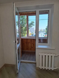 3 кімнатна квартира в центрі Таїрова